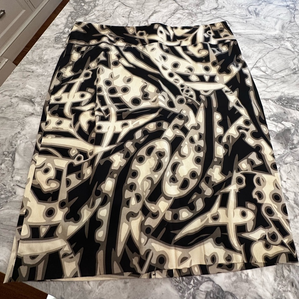 Alfani Beige and Black Patterned Skirt, NWT, Size 16 - Picture 4 of 7